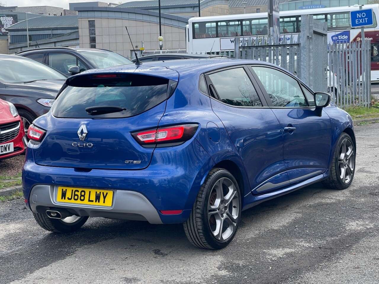 2018 RENAULT CLIO 2018 RENAULT CLIO