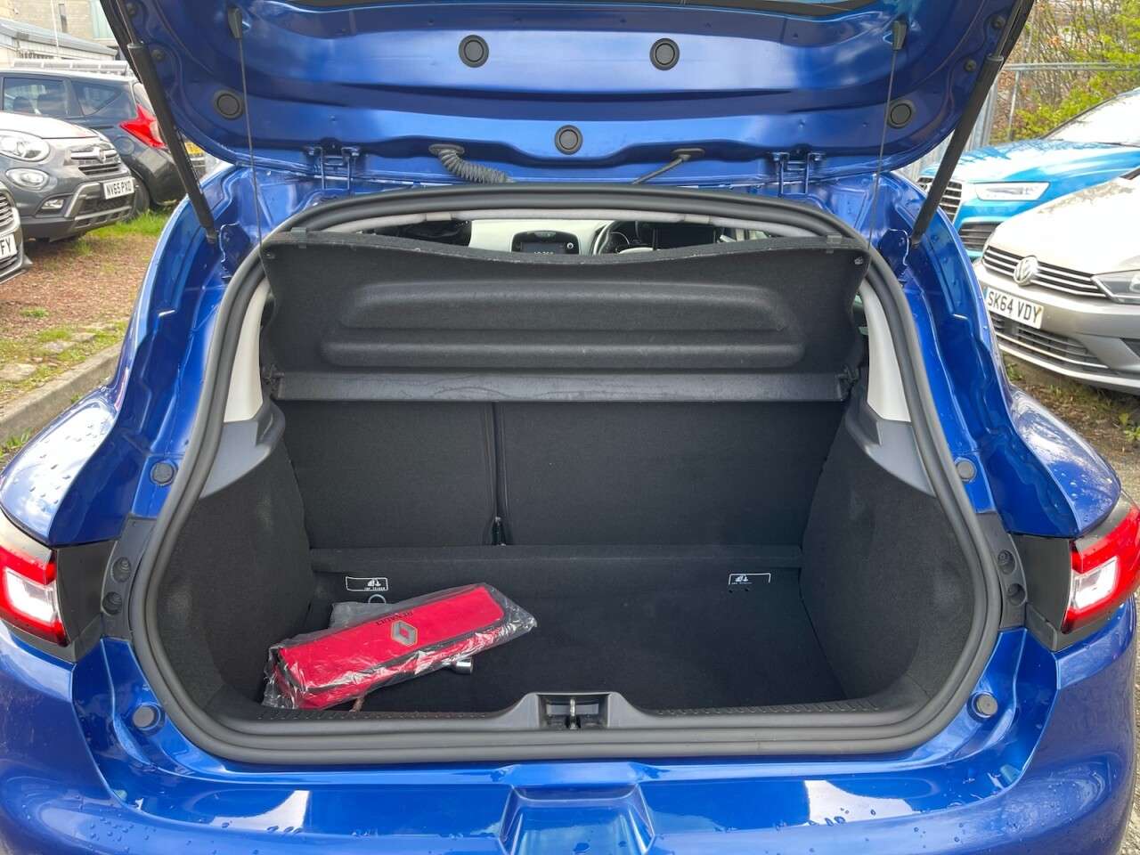 2018 RENAULT CLIO 2018 RENAULT CLIO