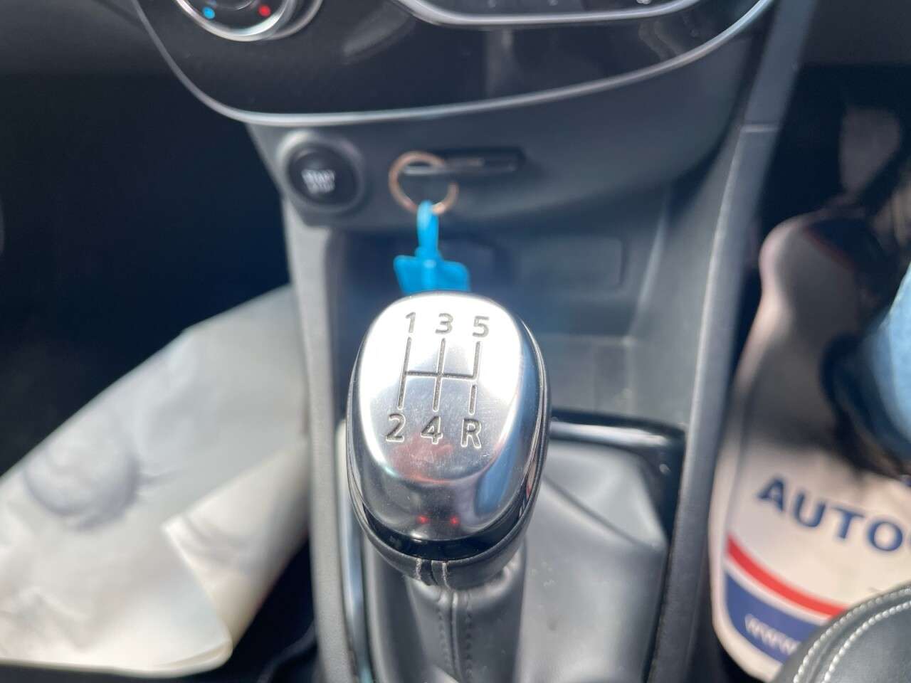 2018 RENAULT CLIO 2018 RENAULT CLIO