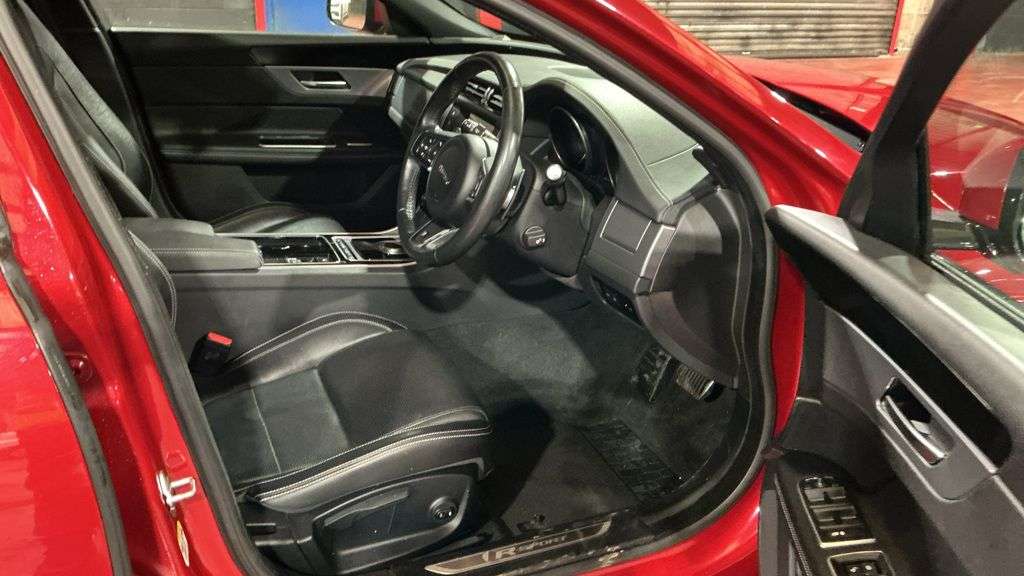 2016 JAGUAR XF 2016 JAGUAR XF