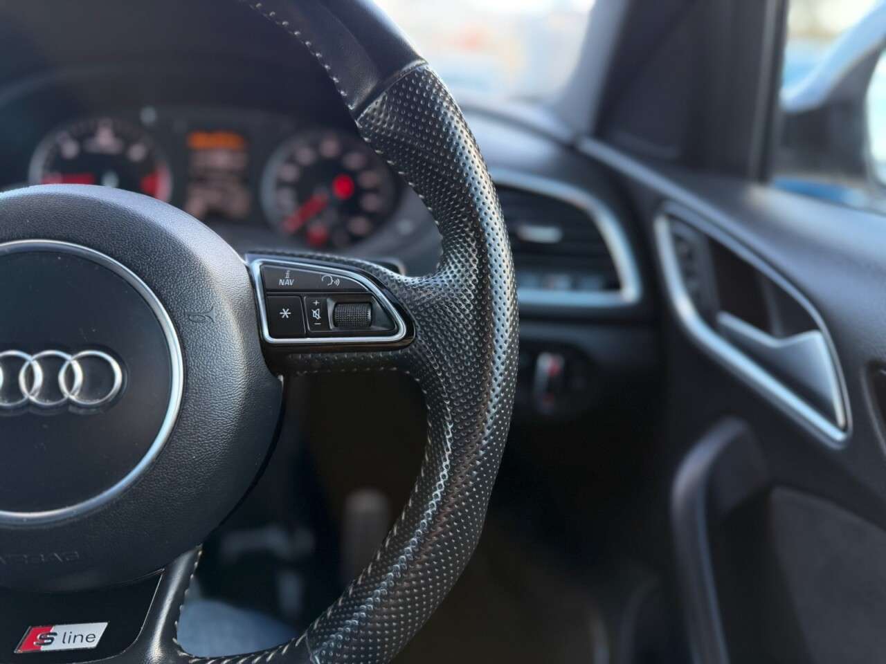 2018 AUDI Q3 2018 AUDI Q3