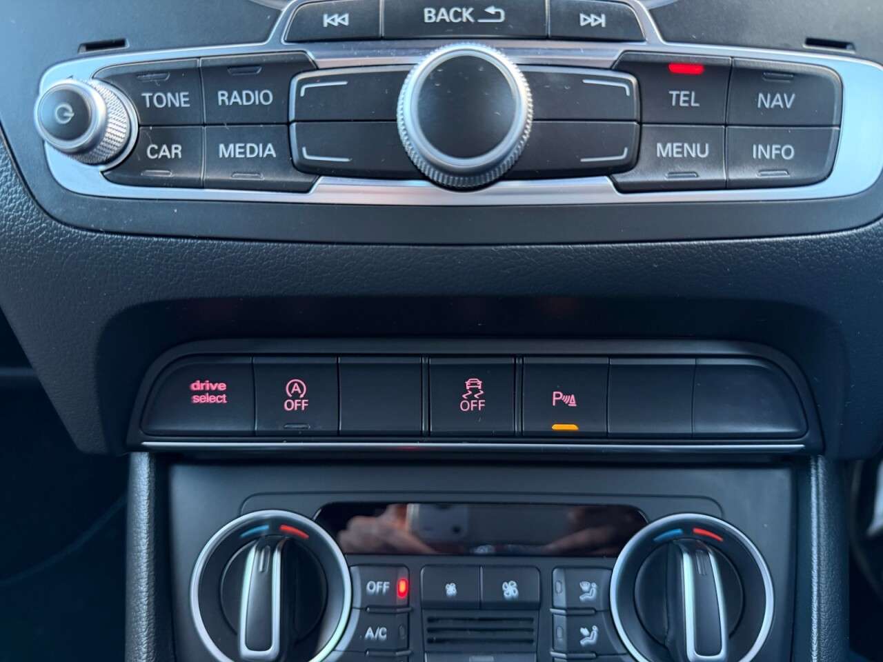 2018 AUDI Q3 2018 AUDI Q3