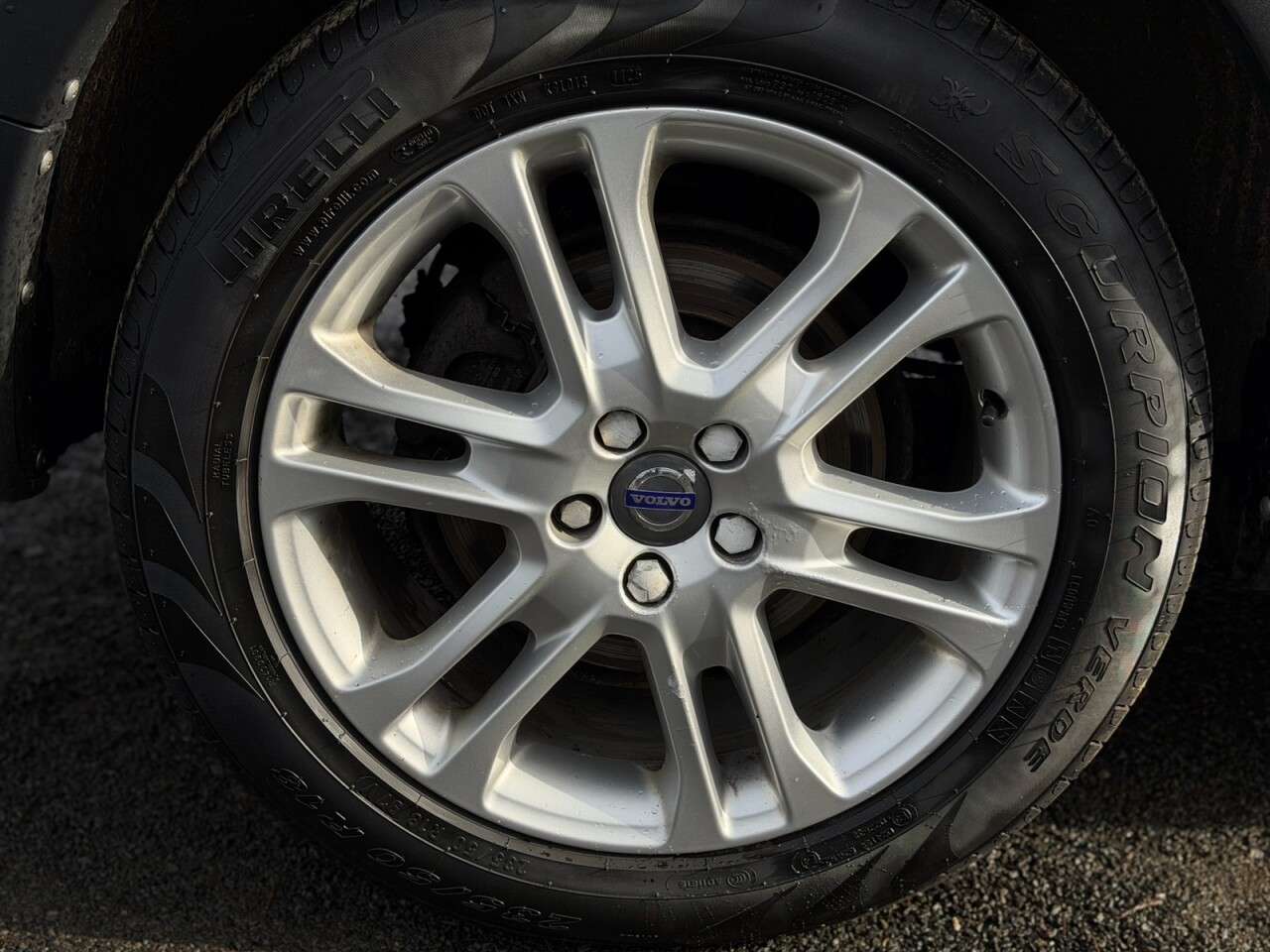 2016 VOLVO XC70 2016 VOLVO XC70