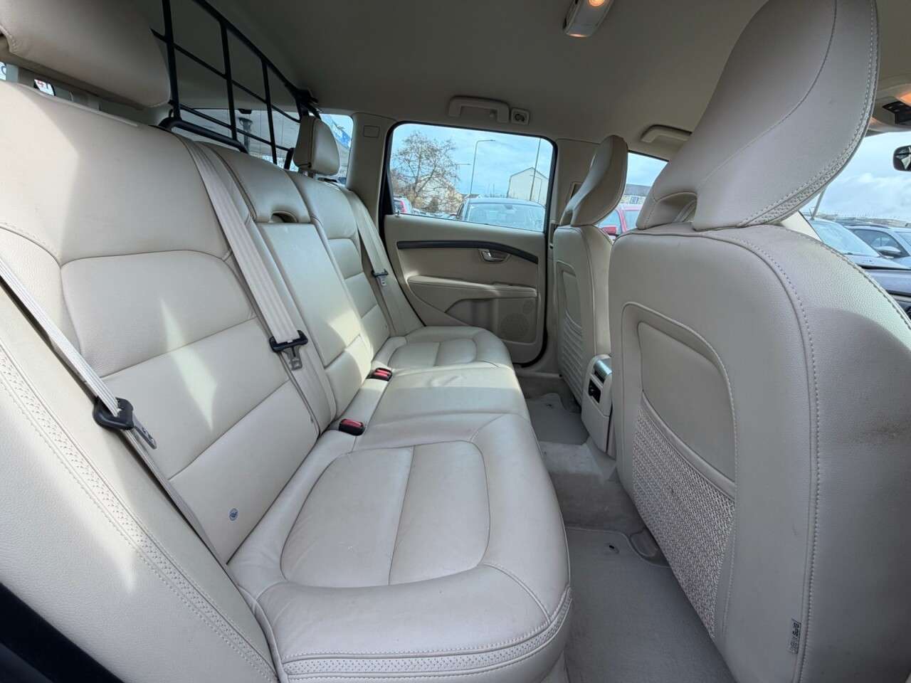 2016 VOLVO XC70 2016 VOLVO XC70