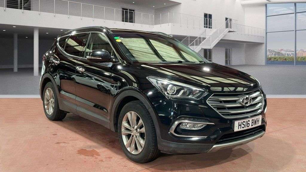 A 2016 HYUNDAI SANTA FE 2.2 CRDi Blue Drive Premium SUV 5dr Diesel Auto 4WD Euro 6 (s/s) (200 ps) A 2016 HYUNDAI SANTA FE 2.2 CRDi Blue Drive Premium SUV 5dr Diesel Auto 4WD Euro 6 (s/s) (200 ps)