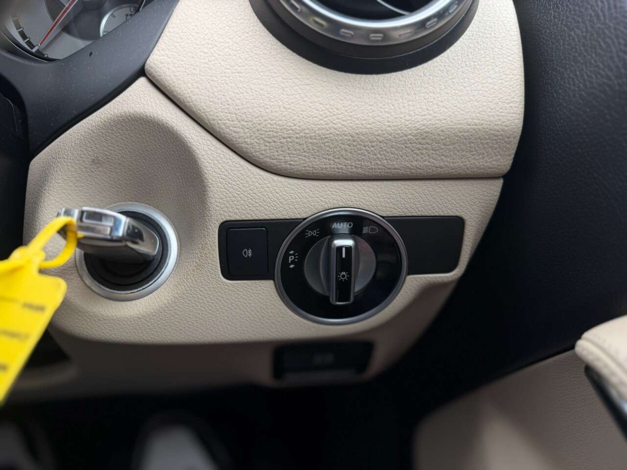 2014 MERCEDES-BENZ 180 2014 MERCEDES-BENZ 180