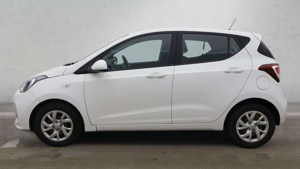 2017 HYUNDAI I10 2017 HYUNDAI I10