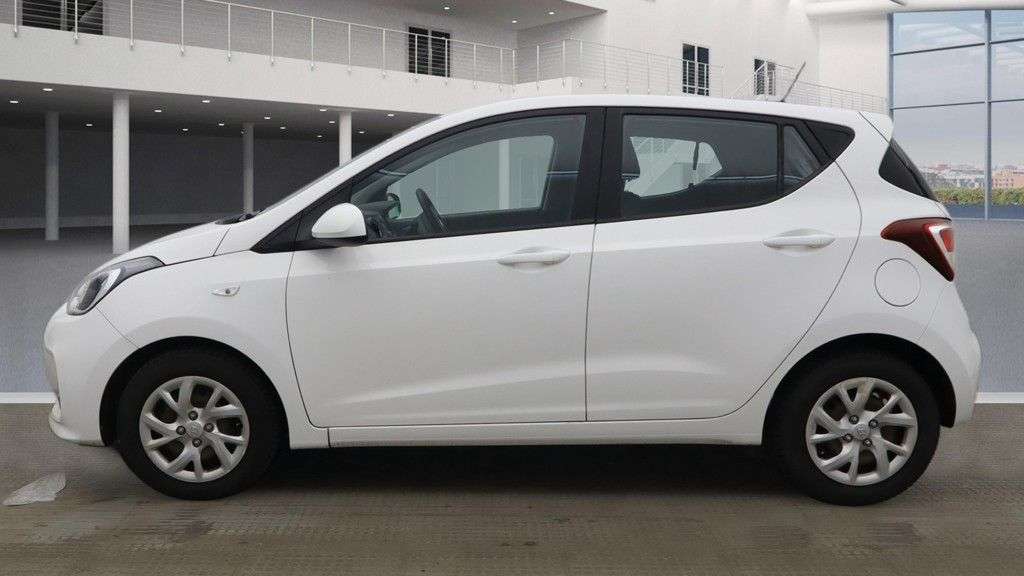 2017 HYUNDAI I10 2017 HYUNDAI I10