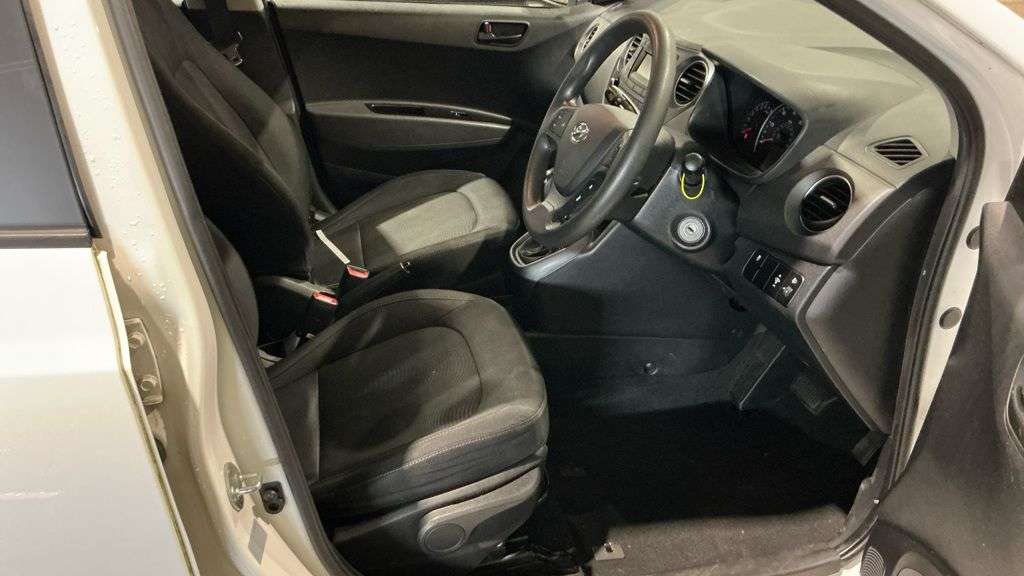 2017 HYUNDAI I10 2017 HYUNDAI I10