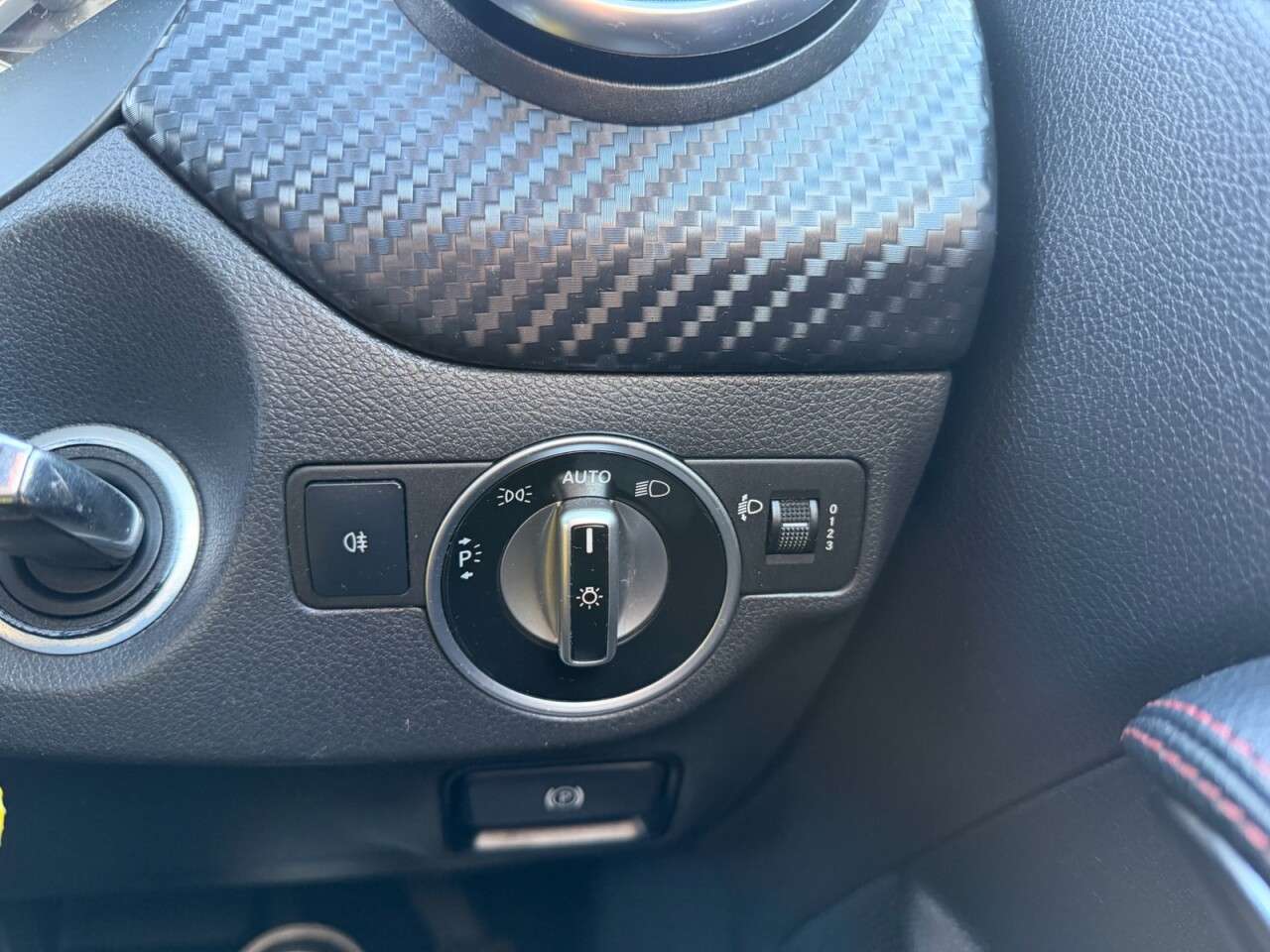 2014 MERCEDES-BENZ A-CLASS 2014 MERCEDES-BENZ A-CLASS