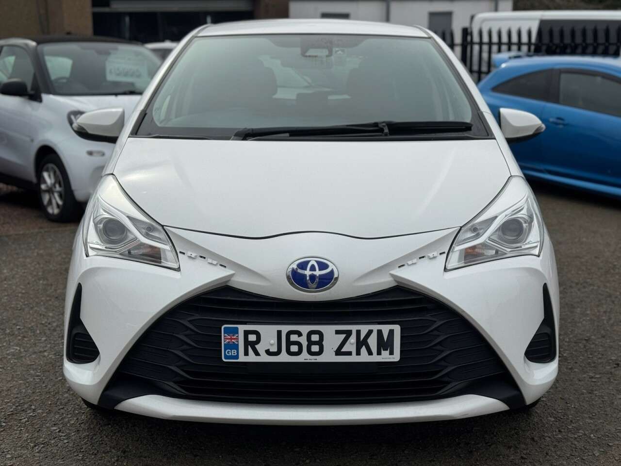 A 2018 TOYOTA YARIS 1.5 Yaris Petrol Hybrid A 2018 TOYOTA YARIS 1.5 Yaris Petrol Hybrid