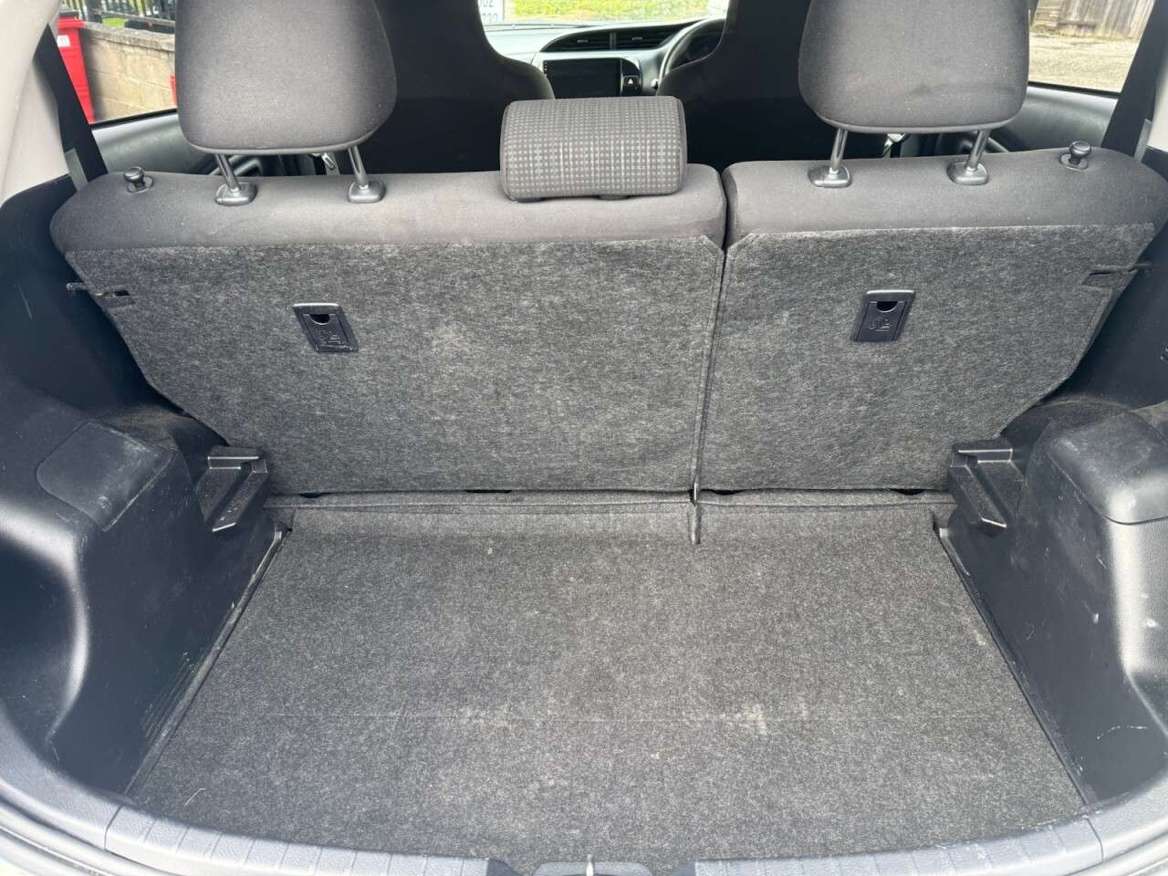 2018 TOYOTA YARIS 2018 TOYOTA YARIS
