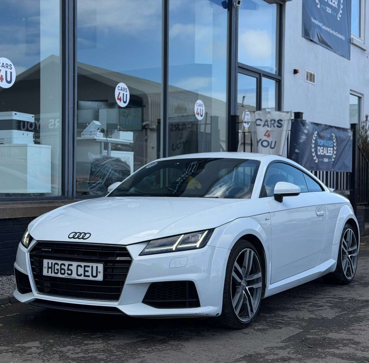 A 2016 AUDI TT 2.0 TFSI S line Coupe 3dr Petrol S Tronic quattro Euro 6 (s/s) (230 ps) A 2016 AUDI TT 2.0 TFSI S line Coupe 3dr Petrol S Tronic quattro Euro 6 (s/s) (230 ps)