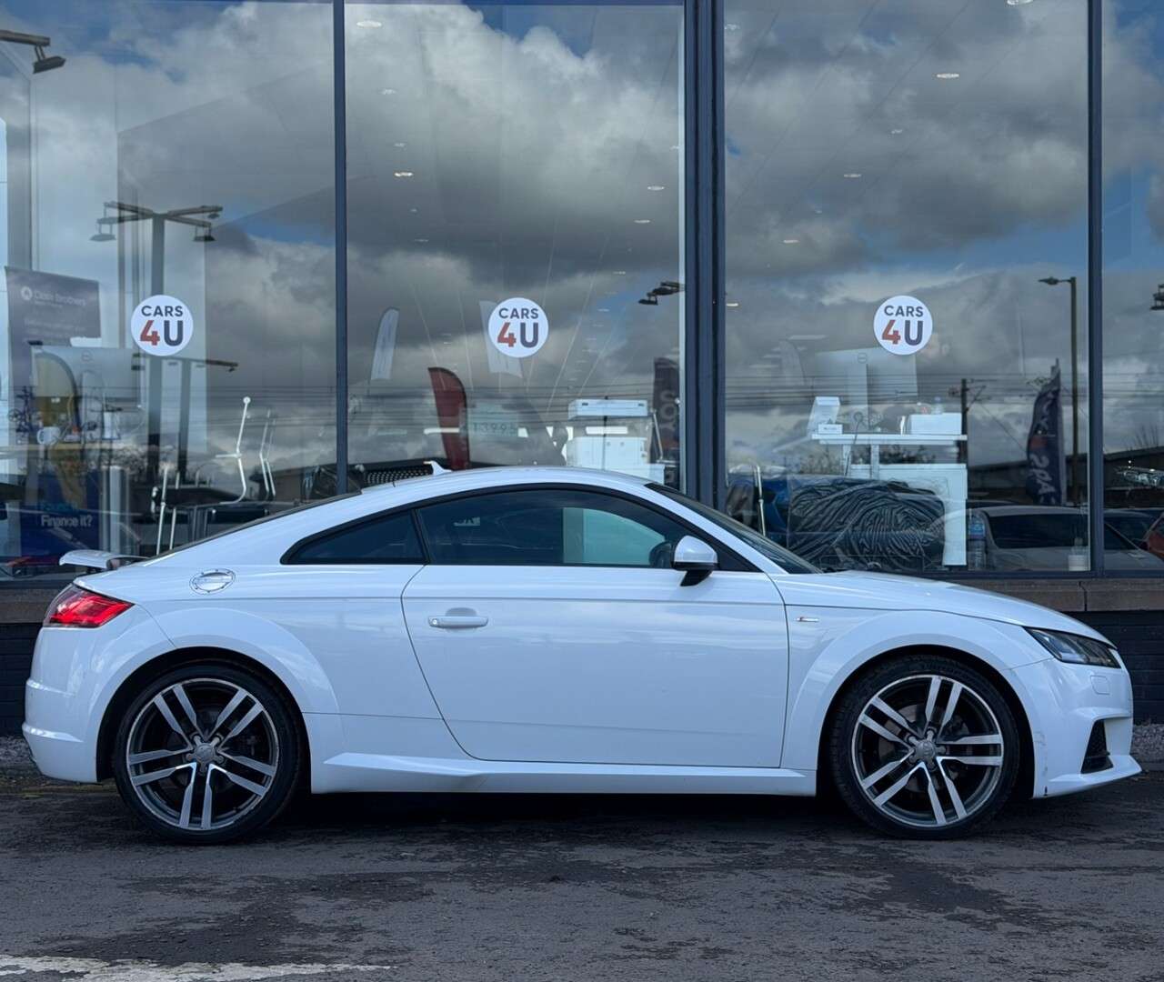 2016 AUDI TT 2016 AUDI TT