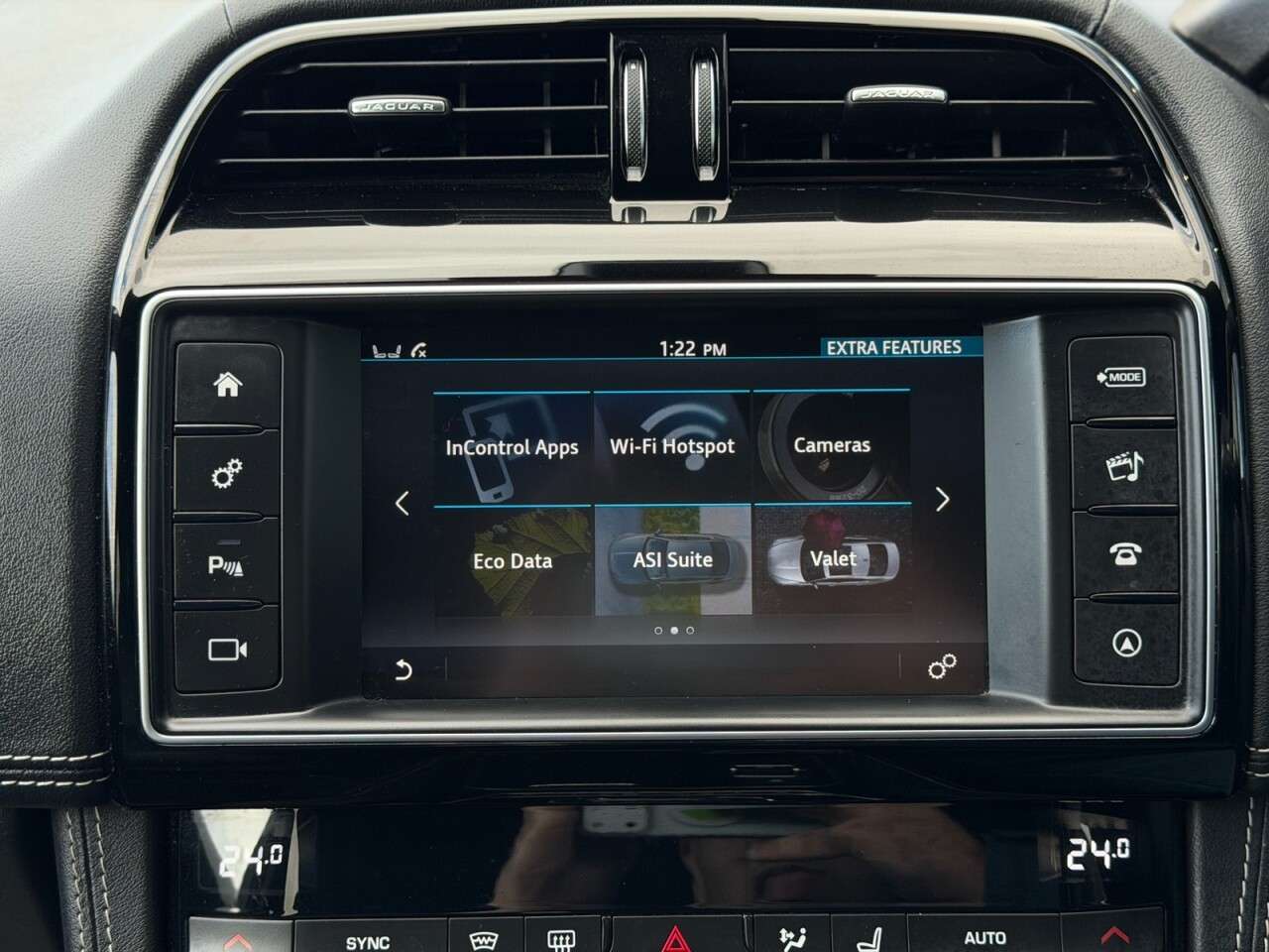 2018 JAGUAR F-PACE 2018 JAGUAR F-PACE