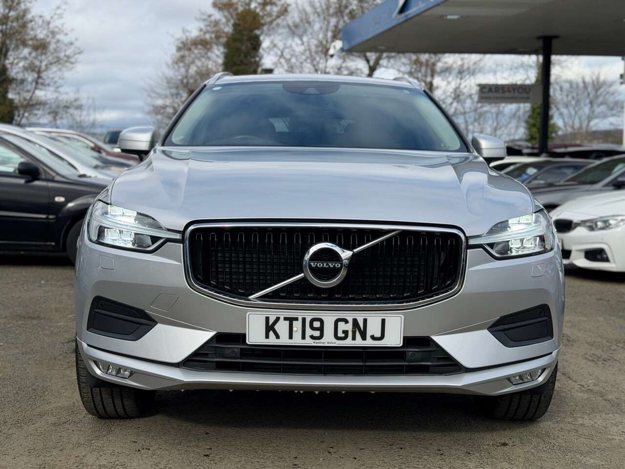 A 2019 VOLVO XC60 2.0 D4 Momentum Pro SUV 5dr Diesel Auto AWD Euro 6 (s/s) (190 ps) KEY LESS A 2019 VOLVO XC60 2.0 D4 Momentum Pro SUV 5dr Diesel Auto AWD Euro 6 (s/s) (190 ps) KEY LESS