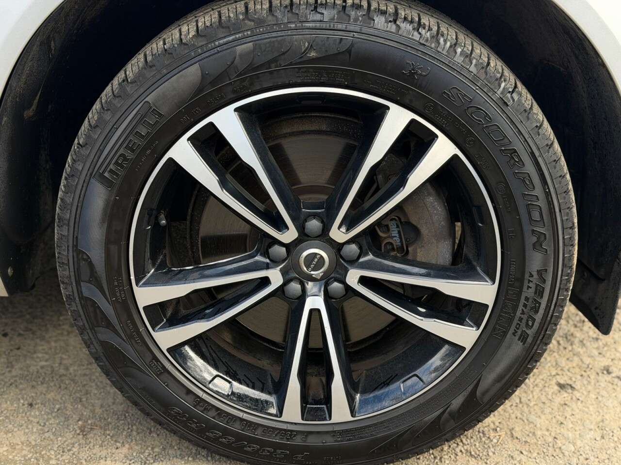 2019 VOLVO XC60 2019 VOLVO XC60