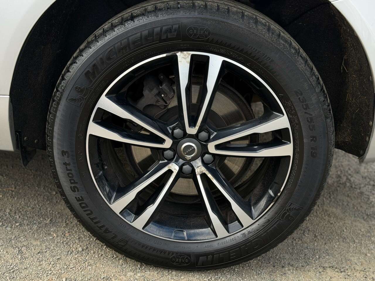 2019 VOLVO XC60 2019 VOLVO XC60