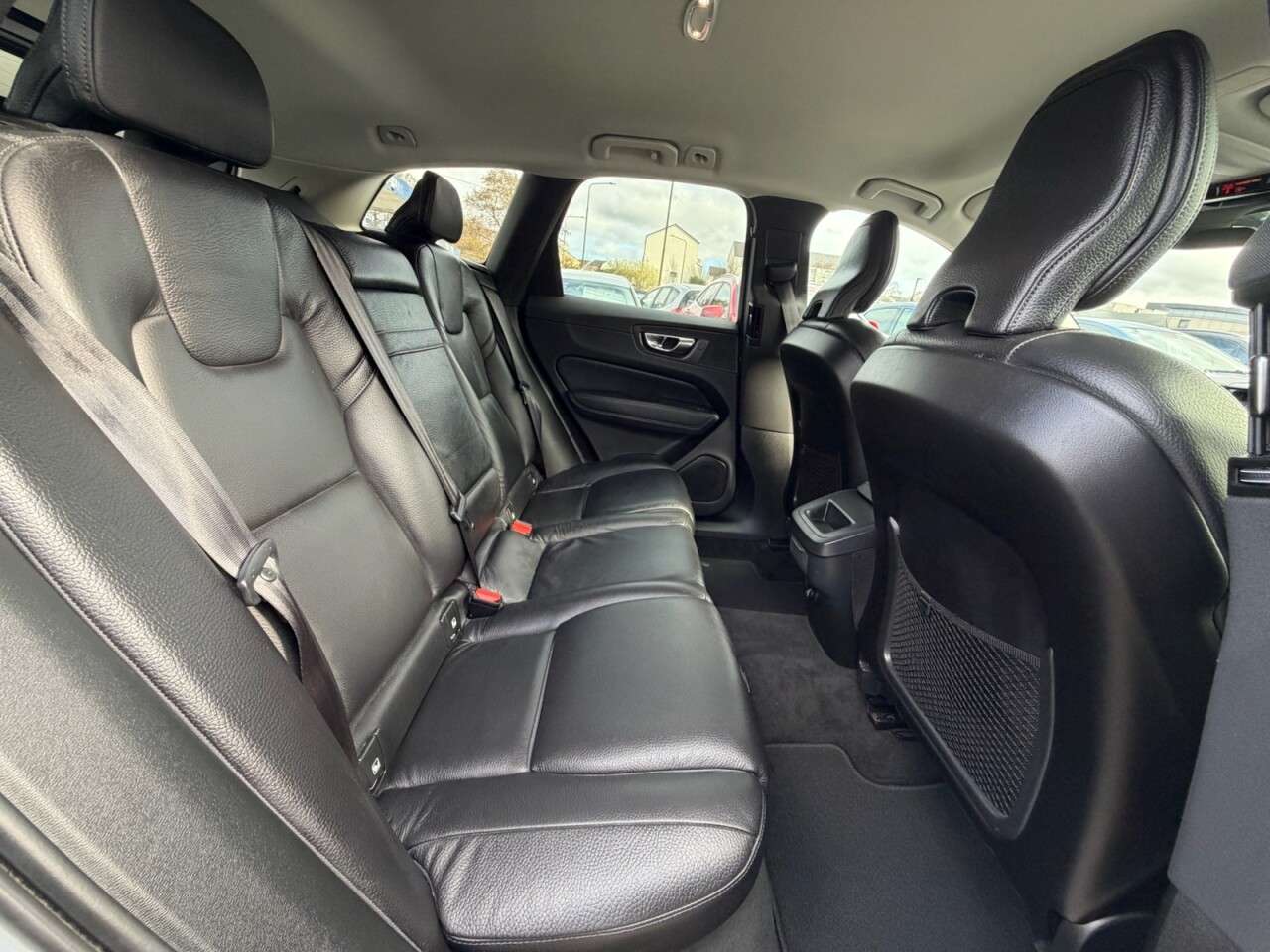 2019 VOLVO XC60 2019 VOLVO XC60