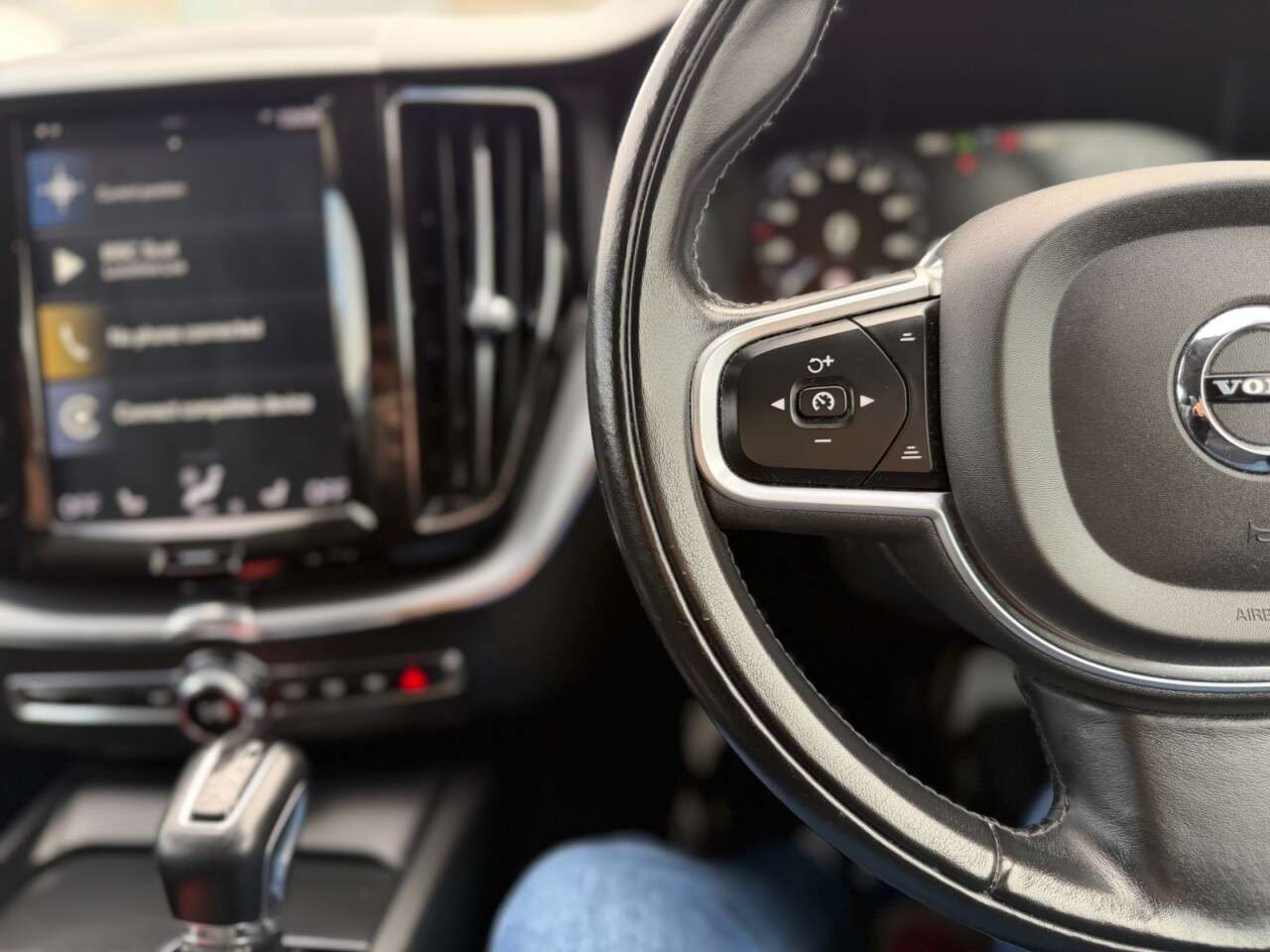 2019 VOLVO XC60 2019 VOLVO XC60