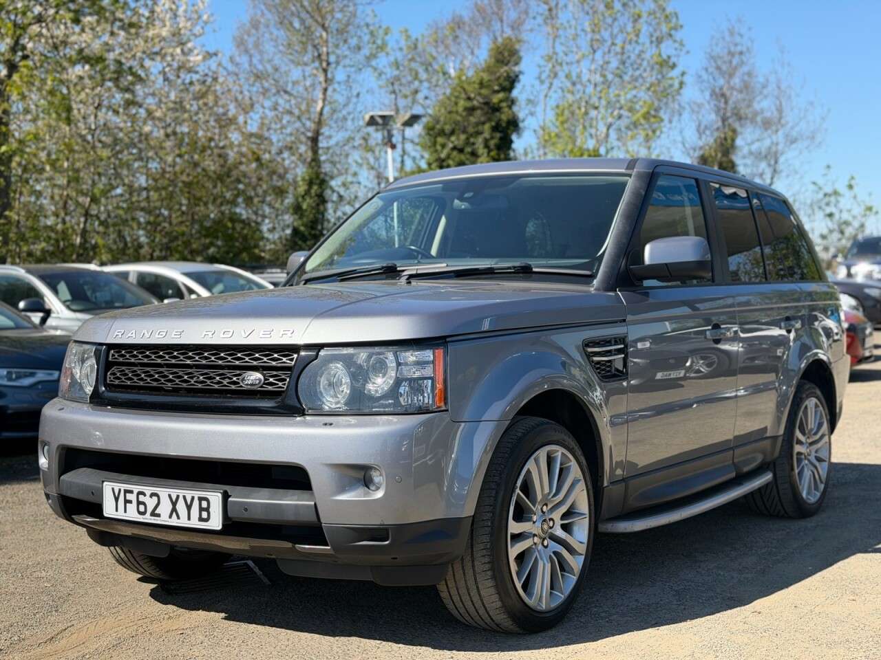 A 2012 LAND ROVER RANGE ROVER SPORT 3.0 SD V6 SE SUV 5dr Diesel Auto 4WD Euro 5 (255 bhp) A 2012 LAND ROVER RANGE ROVER SPORT 3.0 SD V6 SE SUV 5dr Diesel Auto 4WD Euro 5 (255 bhp)