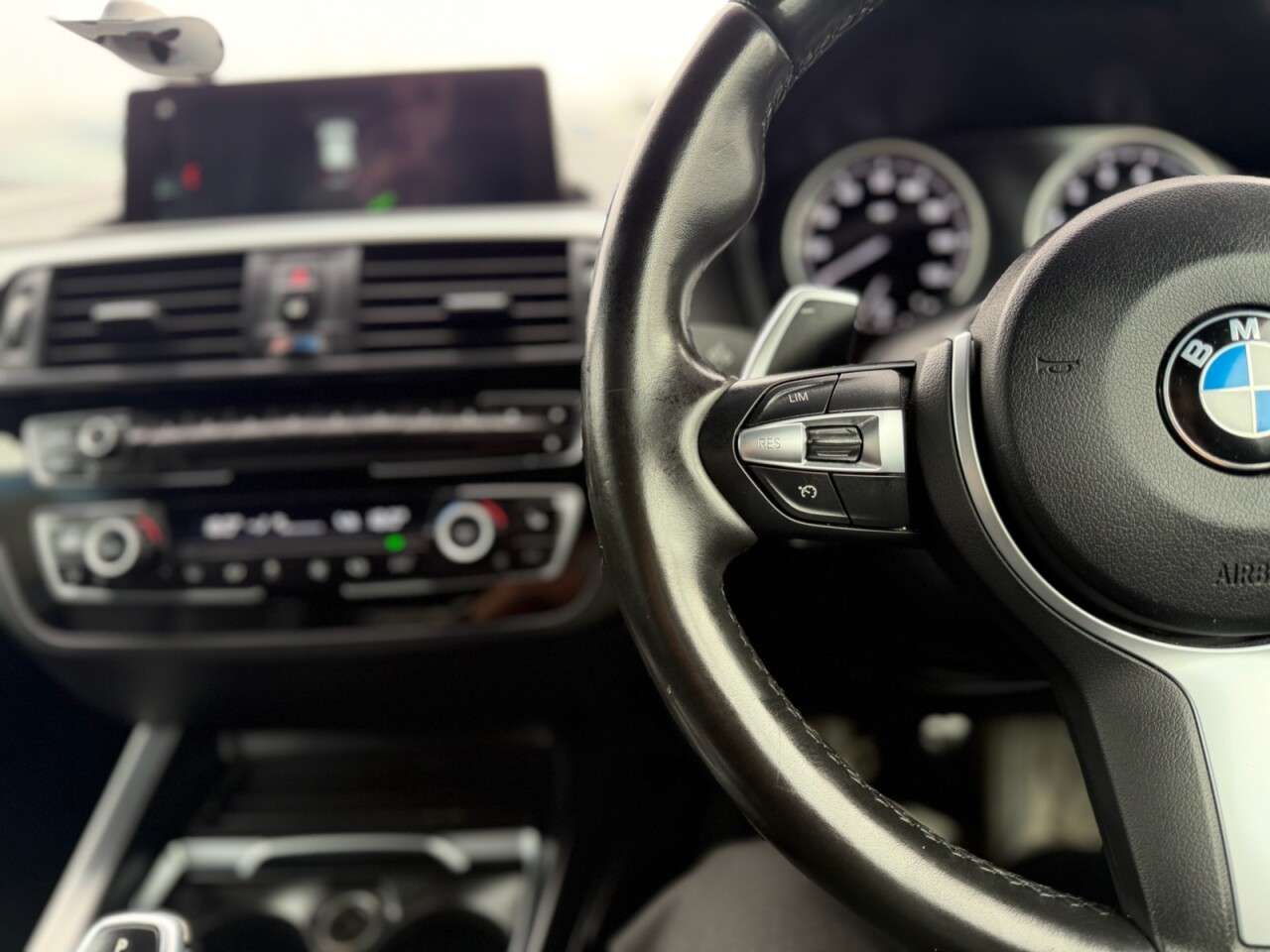 2018 BMW 1 SERIES 2018 BMW 1 SERIES