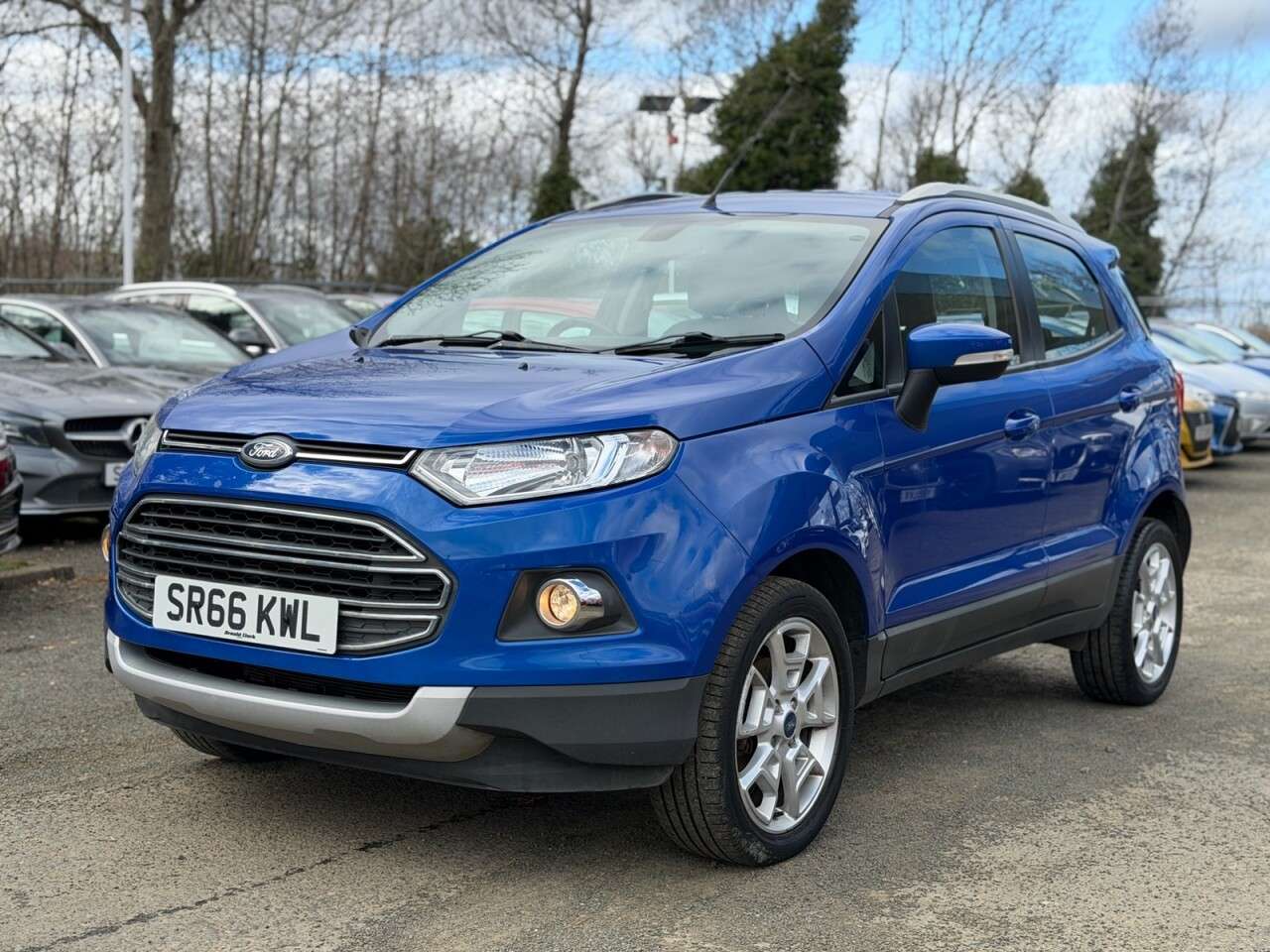 A 2017 FORD ECOSPORT 1.5 Titanium SUV 5dr Petrol Powershift 2WD Euro 5 (112 ps) A 2017 FORD ECOSPORT 1.5 Titanium SUV 5dr Petrol Powershift 2WD Euro 5 (112 ps)