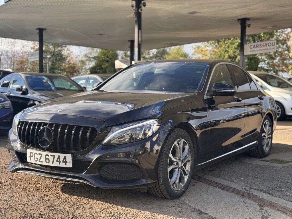 A 2015 MERCEDES-BENZ C-CLASS 2.1 C220d Sport Saloon 4dr Diesel 7G-Tronic+ Euro 6 (s/s) (170 ps) A 2015 MERCEDES-BENZ C-CLASS 2.1 C220d Sport Saloon 4dr Diesel 7G-Tronic+ Euro 6 (s/s) (170 ps)
