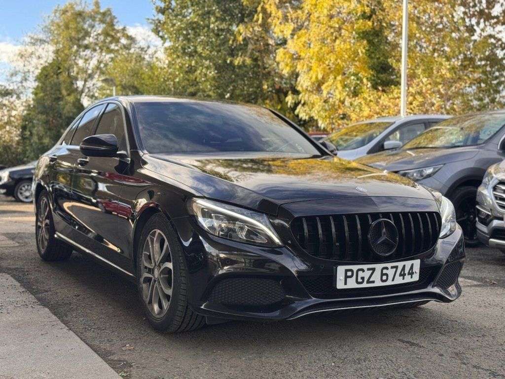 A 2015 MERCEDES-BENZ C-CLASS 2.1 C220d Sport Saloon 4dr Diesel 7G-Tronic+ Euro 6 (s/s) (170 ps) A 2015 MERCEDES-BENZ C-CLASS 2.1 C220d Sport Saloon 4dr Diesel 7G-Tronic+ Euro 6 (s/s) (170 ps)