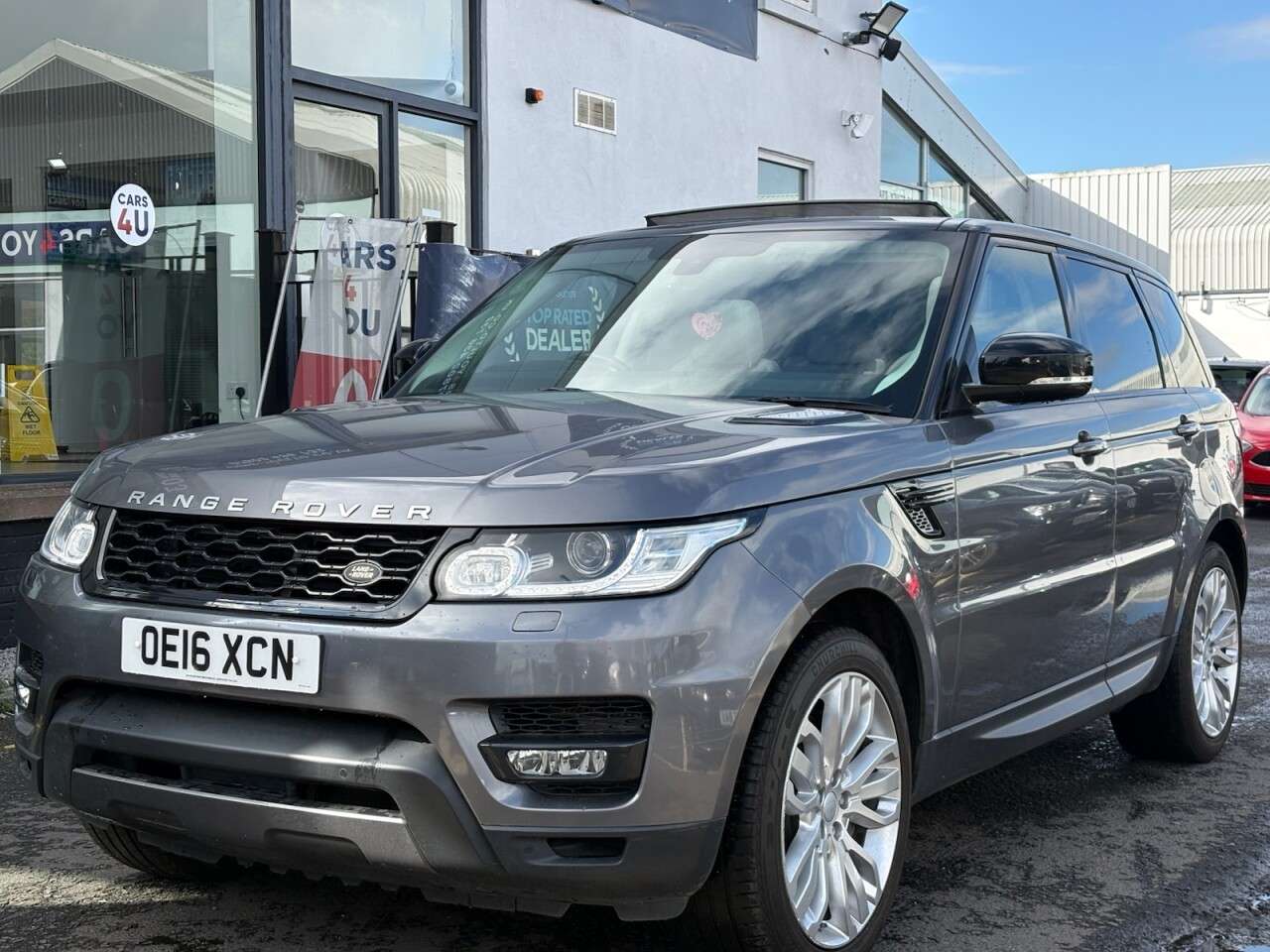 A 2016 LAND ROVER RANGE ROVER SPORT SDV6 HSE DYNAMIC A 2016 LAND ROVER RANGE ROVER SPORT SDV6 HSE DYNAMIC