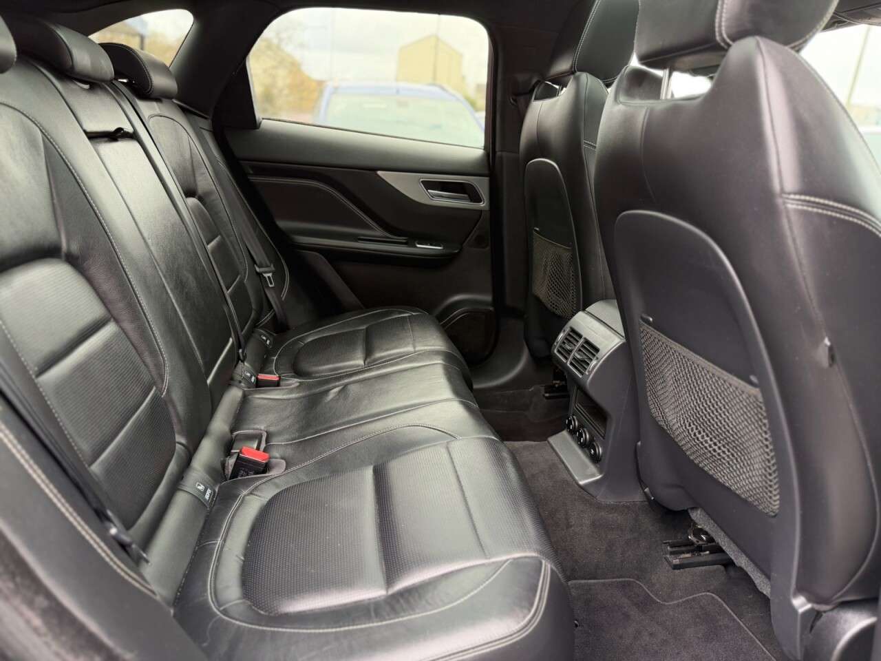 2019 JAGUAR F-PACE 2019 JAGUAR F-PACE