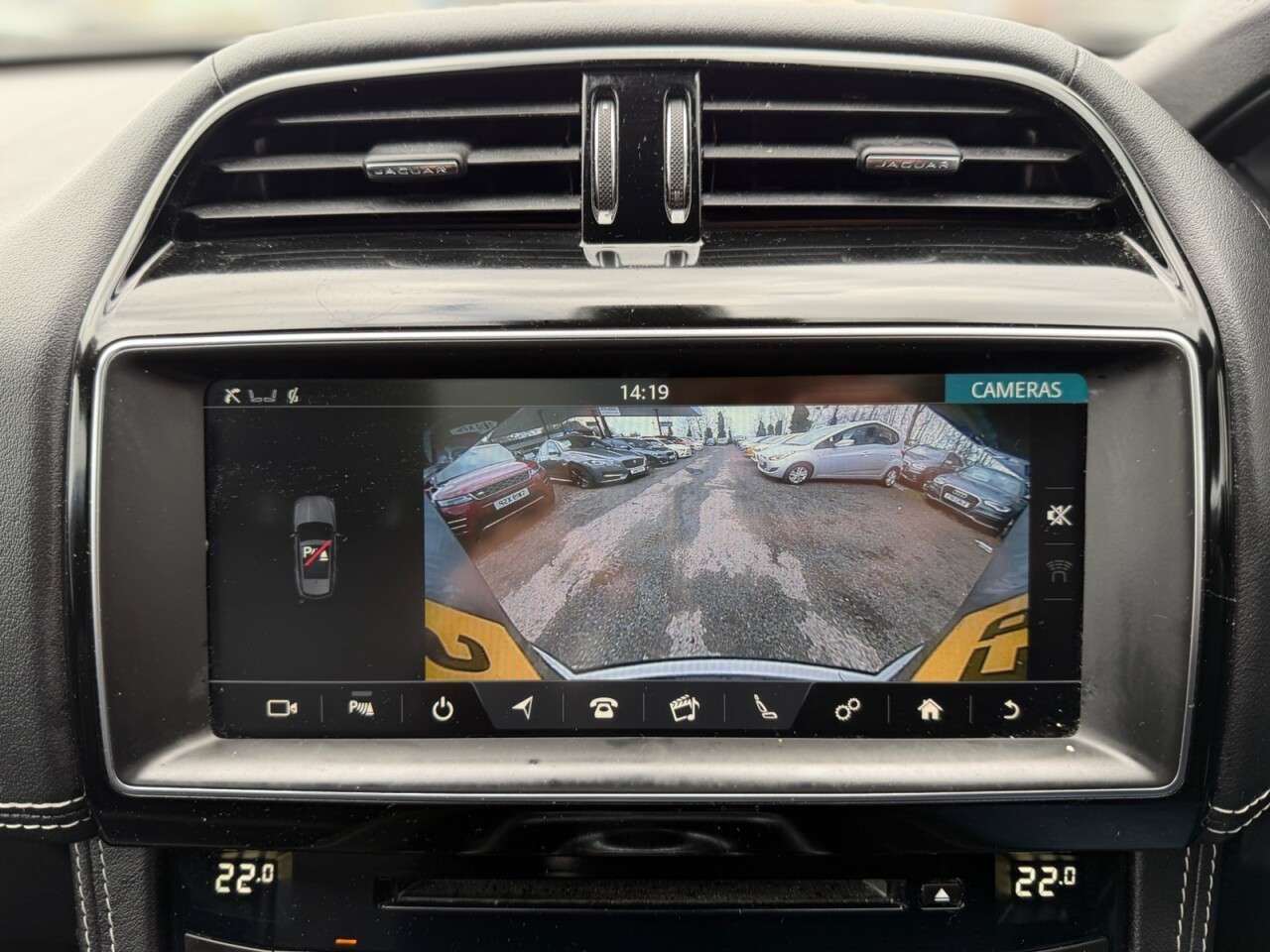 2019 JAGUAR F-PACE 2019 JAGUAR F-PACE