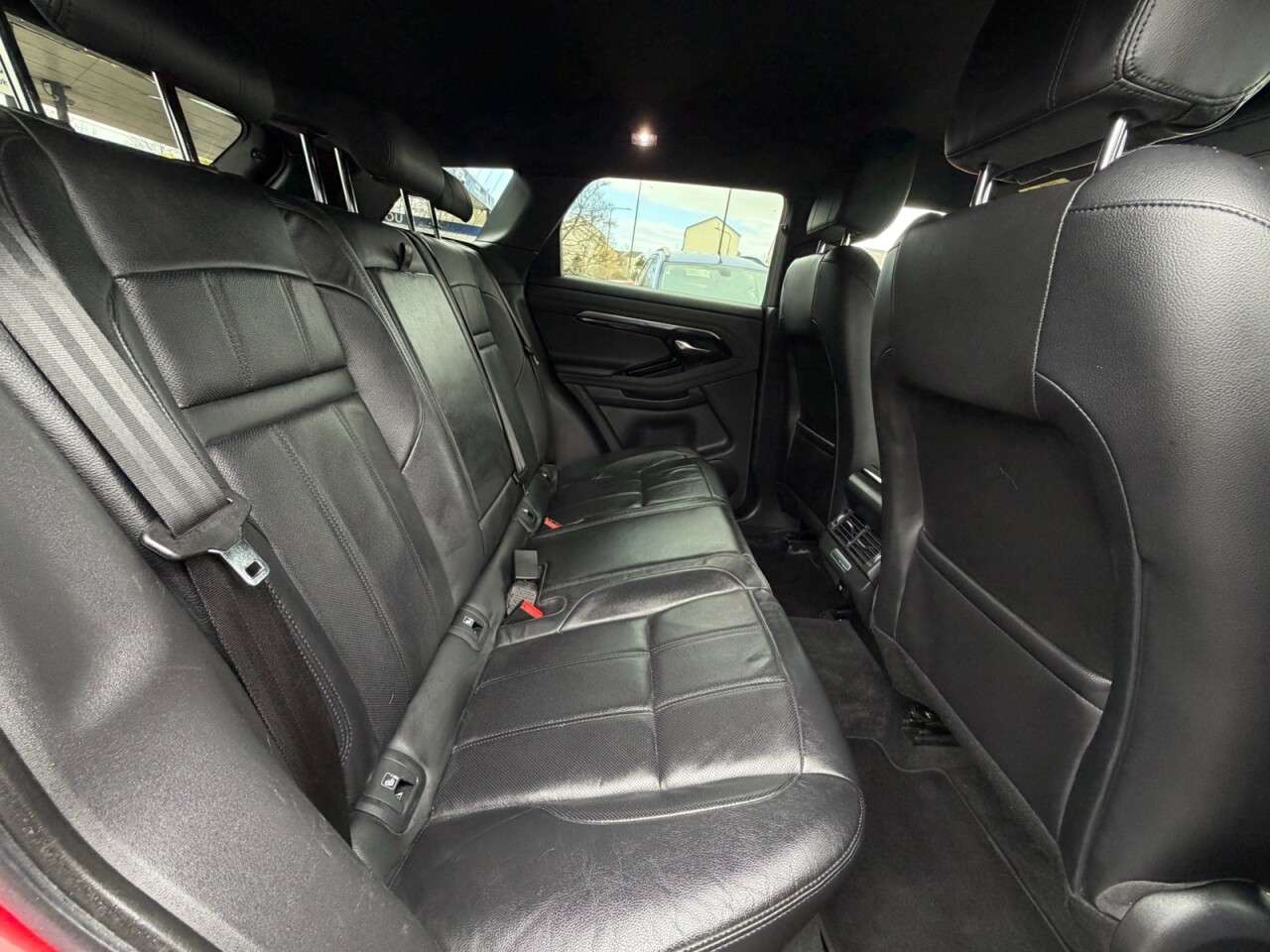 2019 LAND ROVER RANGE ROVER EVOQUE 2019 LAND ROVER RANGE ROVER EVOQUE