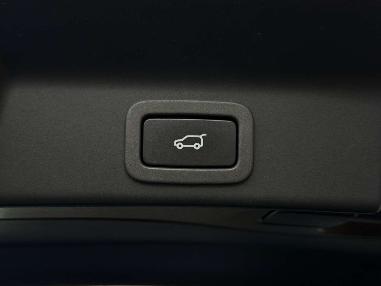 2019 JAGUAR F-PACE 2019 JAGUAR F-PACE