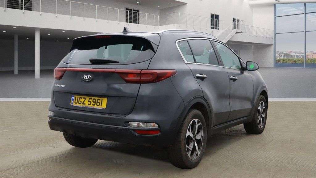 A 2021 KIA SPORTAGE 1.6 GDi 2 GPF SUV 5dr Petrol Manual Euro 6 (s/s) (130 bhp) A 2021 KIA SPORTAGE 1.6 GDi 2 GPF SUV 5dr Petrol Manual Euro 6 (s/s) (130 bhp)