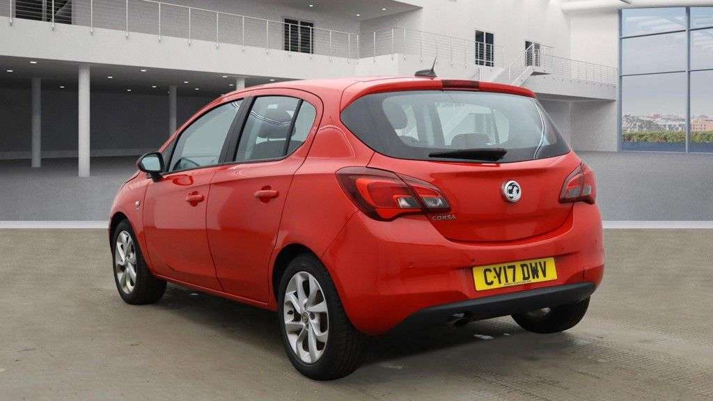 A 2017 VAUXHALL CORSA 1.4i ecoFLEX SRi Hatchback 5dr Petrol Manual Euro 6 (90 ps) A 2017 VAUXHALL CORSA 1.4i ecoFLEX SRi Hatchback 5dr Petrol Manual Euro 6 (90 ps)
