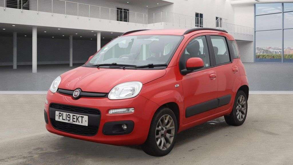 A 2019 FIAT PANDA 1.2 Lounge Hatchback 5dr Petrol Manual Euro 6 (s/s) (69 bhp) A 2019 FIAT PANDA 1.2 Lounge Hatchback 5dr Petrol Manual Euro 6 (s/s) (69 bhp)