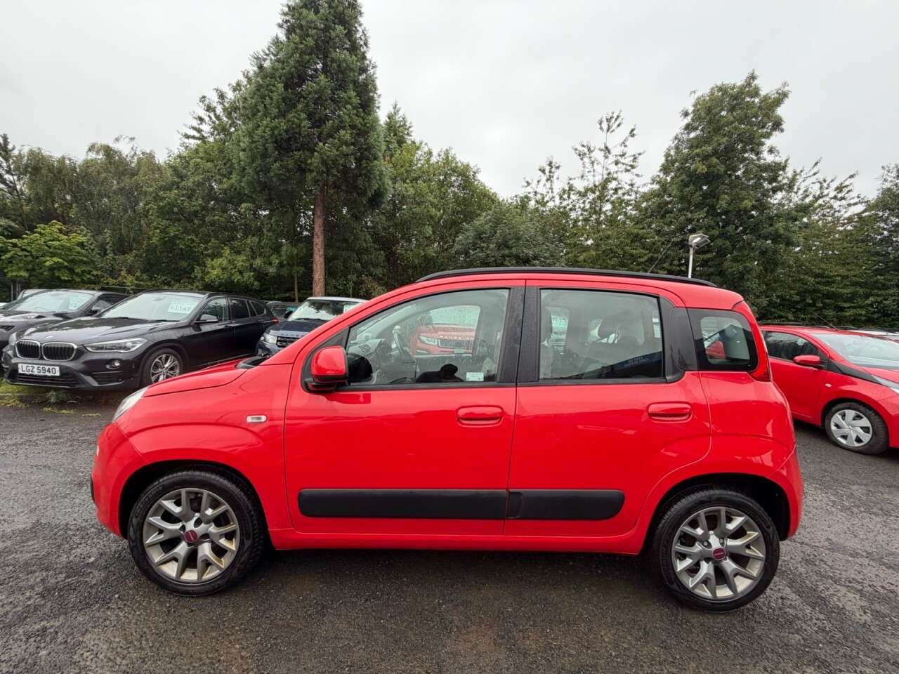 A 2019 FIAT PANDA 1.2 Lounge Hatchback 5dr Petrol Manual Euro 6 (s/s) (69 bhp) A 2019 FIAT PANDA 1.2 Lounge Hatchback 5dr Petrol Manual Euro 6 (s/s) (69 bhp)