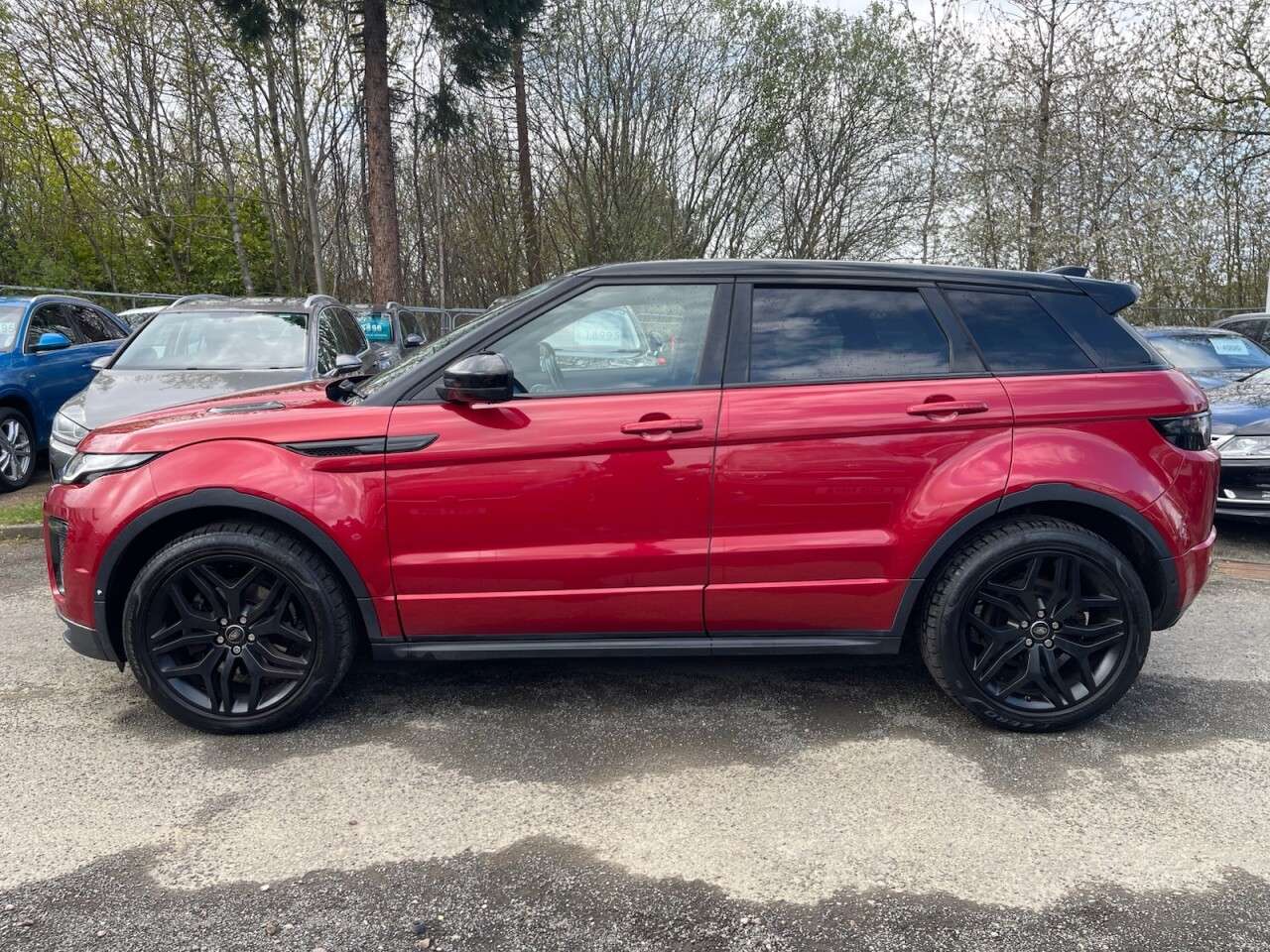 A 2016 LAND ROVER RANGE ROVER EVOQUE 2.0 TD4 HSE Dynamic Lux SUV 5dr Diesel Auto 4WD Euro 6 (s/s) (180 ps) A 2016 LAND ROVER RANGE ROVER EVOQUE 2.0 TD4 HSE Dynamic Lux SUV 5dr Diesel Auto 4WD Euro 6 (s/s) (180 ps)