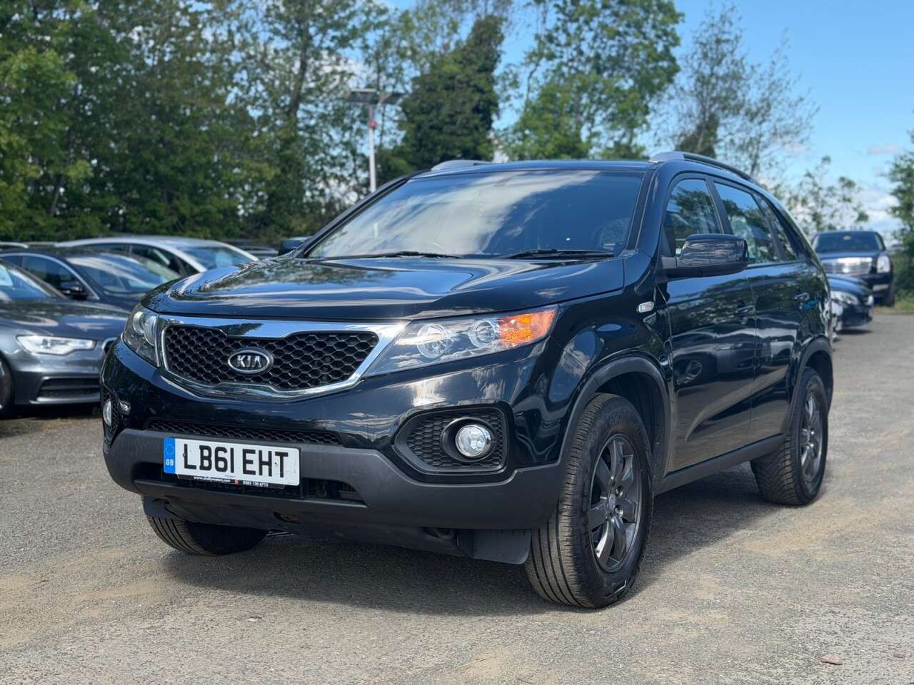 A 2011 KIA SORENTO 2.2 CRDi 1 SUV 5dr Diesel Auto Euro 5 (194 bhp) A 2011 KIA SORENTO 2.2 CRDi 1 SUV 5dr Diesel Auto Euro 5 (194 bhp)