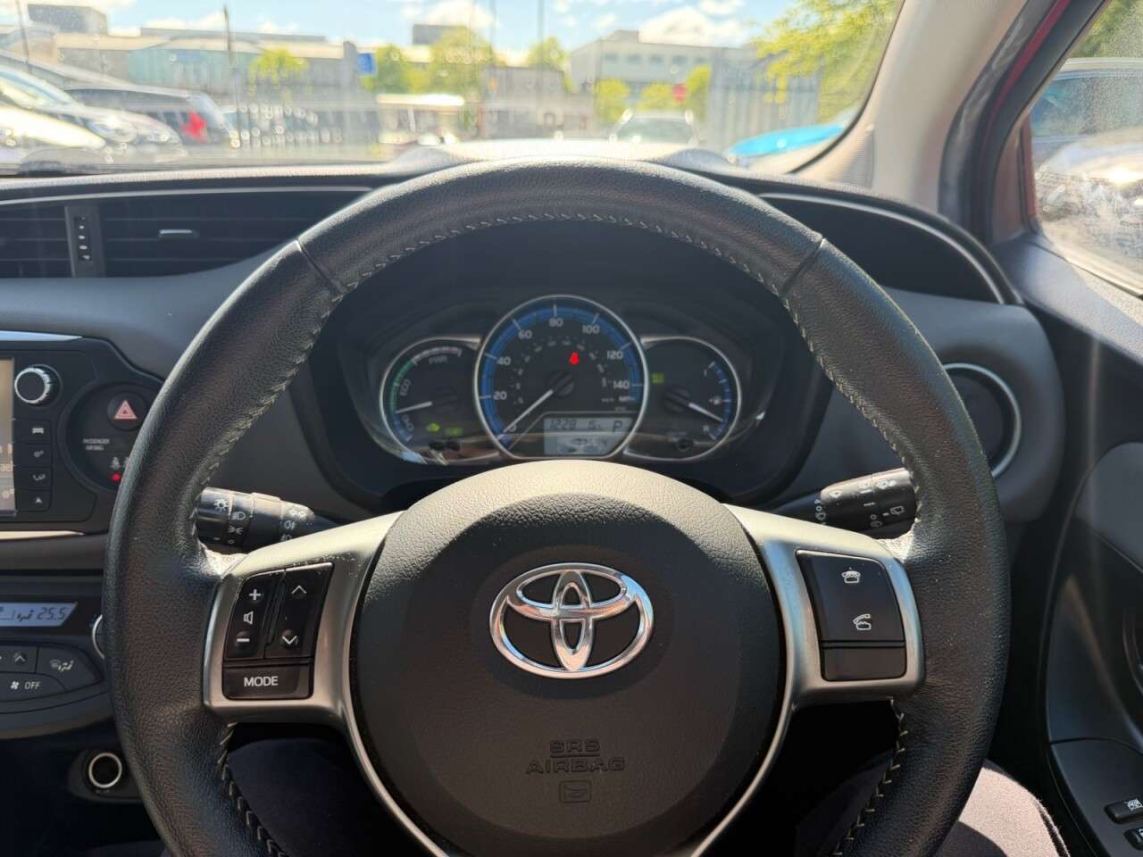 2015 TOYOTA YARIS 2015 TOYOTA YARIS