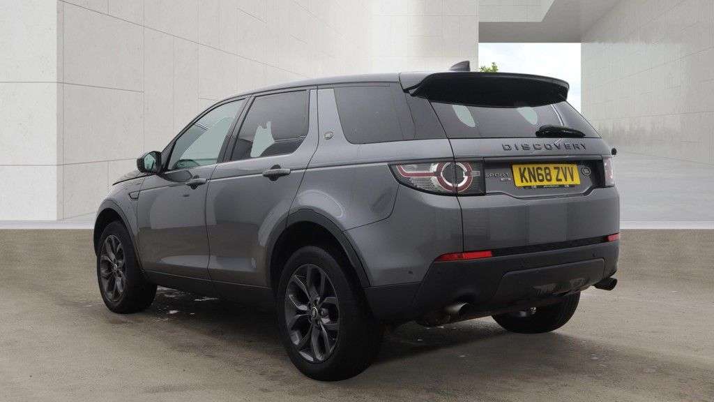 A 2018 LAND ROVER DISCOVERY SPORT 2.0 TD4 Landmark SUV 5dr Diesel Auto 4WD Euro 6 (s/s) (180 ps) A 2018 LAND ROVER DISCOVERY SPORT 2.0 TD4 Landmark SUV 5dr Diesel Auto 4WD Euro 6 (s/s) (180 ps)