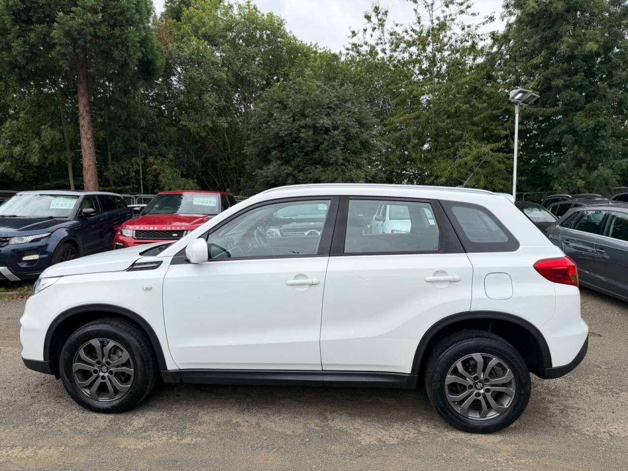 A 2018 SUZUKI VITARA 1.6 SZ4 SUV 5dr Petrol Manual Euro 6 (s/s) (120 ps) A 2018 SUZUKI VITARA 1.6 SZ4 SUV 5dr Petrol Manual Euro 6 (s/s) (120 ps)