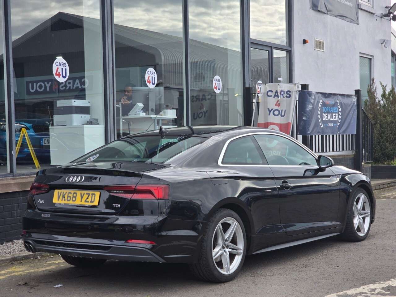 A 2018 AUDI A5 2.0 TDI 40 S line Coupe 2dr Diesel S Tronic Euro 6 (s/s) (190 ps) A 2018 AUDI A5 2.0 TDI 40 S line Coupe 2dr Diesel S Tronic Euro 6 (s/s) (190 ps)