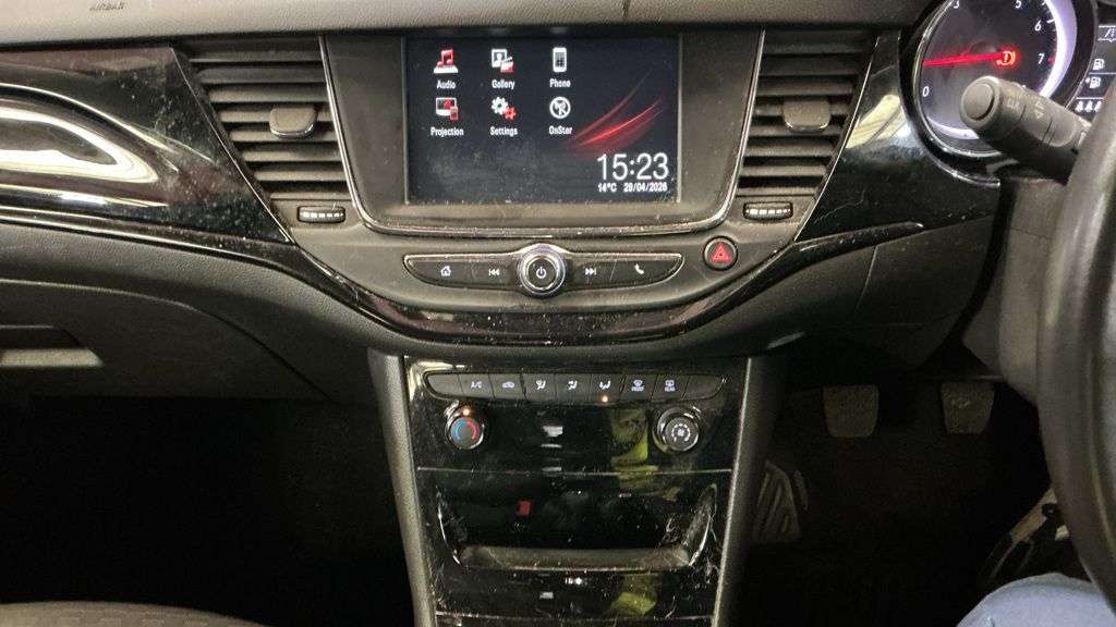 2018 VAUXHALL ASTRA 2018 VAUXHALL ASTRA