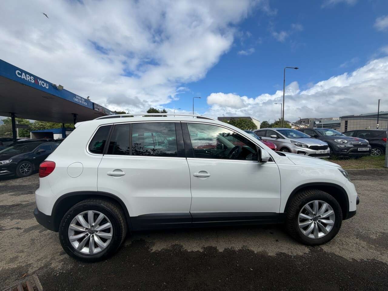 2014 VOLKSWAGEN TIGUAN 2014 VOLKSWAGEN TIGUAN