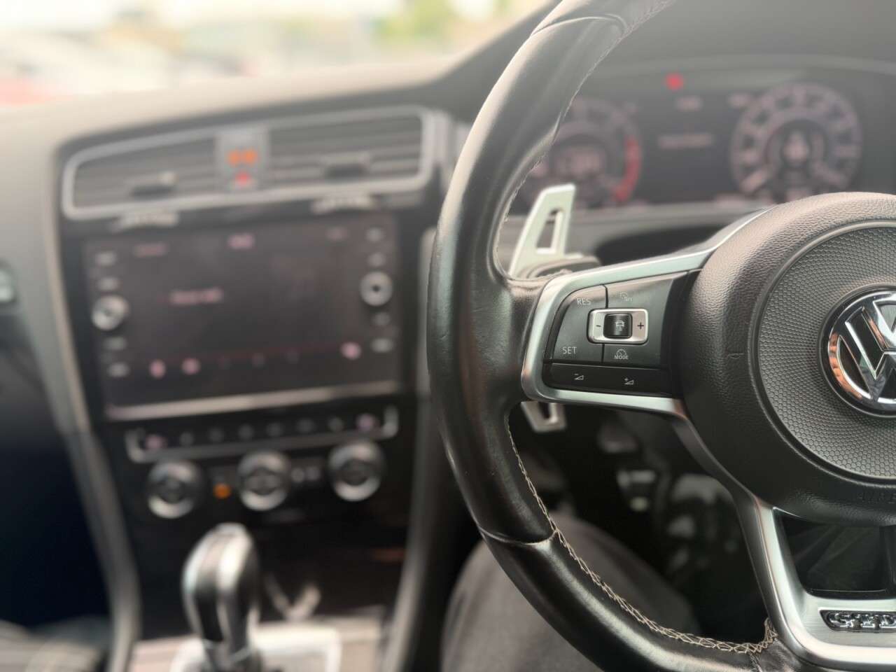 2017 VOLKSWAGEN GOLF 2017 VOLKSWAGEN GOLF