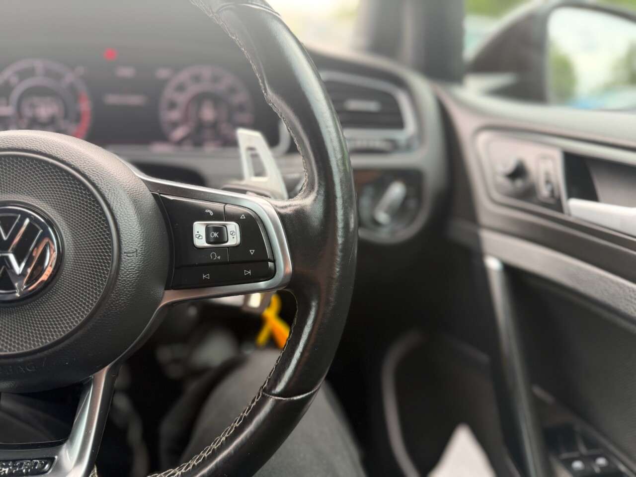 2017 VOLKSWAGEN GOLF 2017 VOLKSWAGEN GOLF