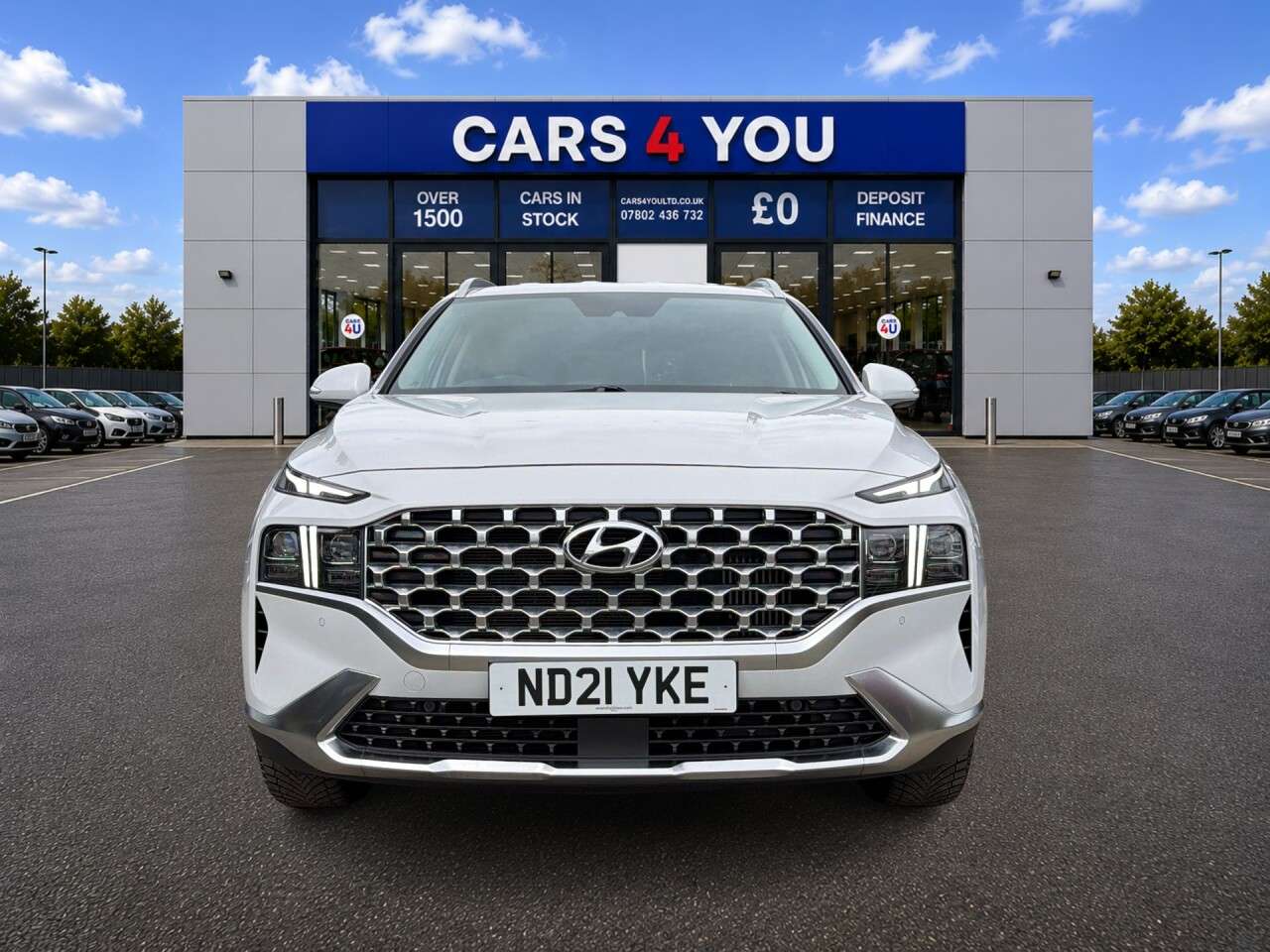 A 2021 HYUNDAI SANTA FE 1.6 h T-GDi Premium SUV 5dr Petrol Hybrid Auto 4WD Euro 6 (s/s) (230 ps) A 2021 HYUNDAI SANTA FE 1.6 h T-GDi Premium SUV 5dr Petrol Hybrid Auto 4WD Euro 6 (s/s) (230 ps)