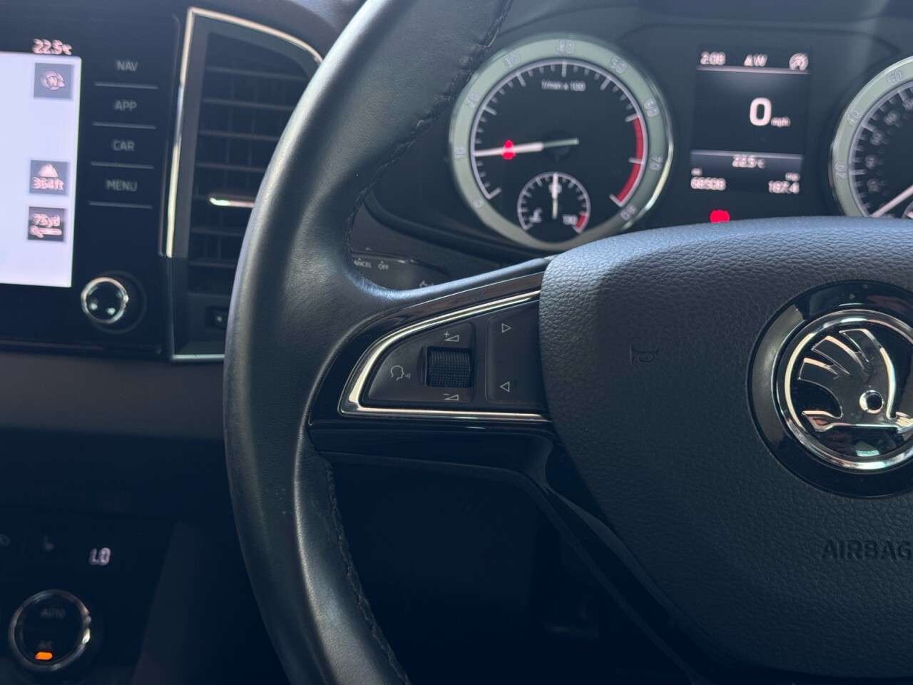 2019 SKODA KAROQ 2019 SKODA KAROQ